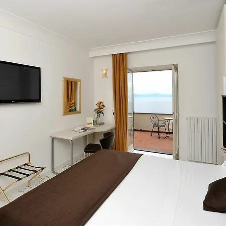 Felice Relais Ξενοδοχείο 3*